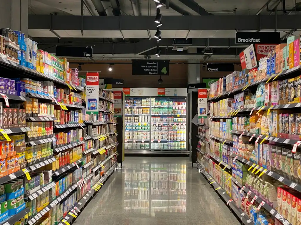 阜阳麻辣食品厂家雪伟食品：方便食品与辣条产品体系及适用场景介绍正文配图 2